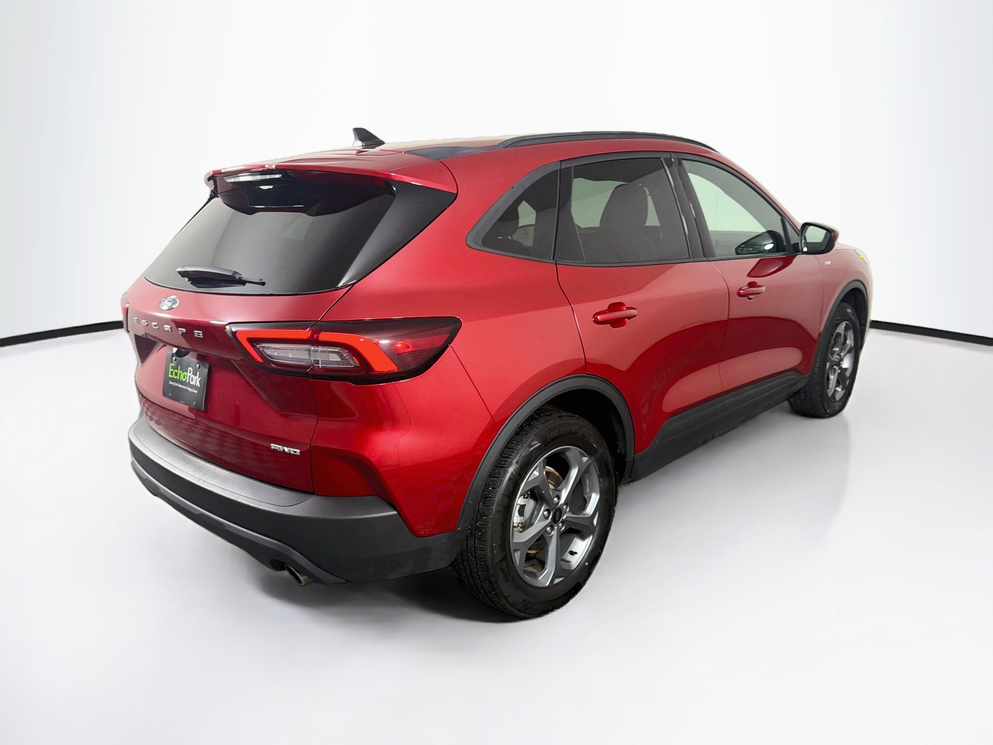 Used 2025 Ford Escape ST-Line Select AWD/4WD image 9