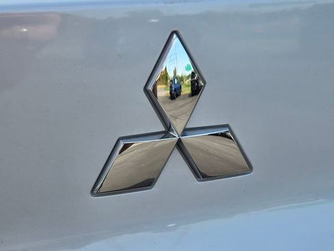 Used 2025 Mitsubishi Eclipse Cross SE AWD/4WD image 17