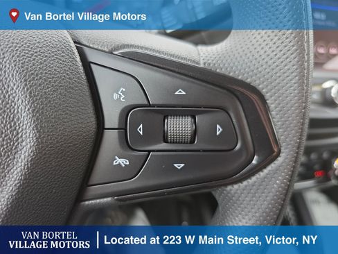 Used 2022 Chevrolet TrailBlazer LT w/ Driver Confidence Package image 16