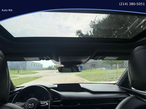 Used 2021 MAZDA MAZDA3 AWD 2.5 Turbo Hatchback image 12