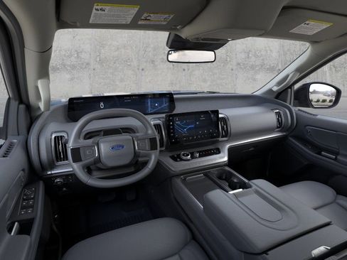 New 2026 Ford Expedition Max Active AWD/4WD image 9