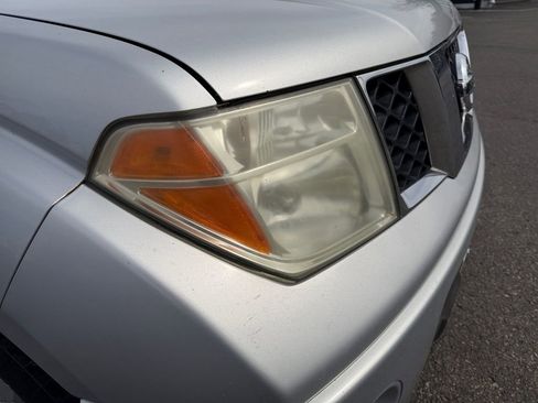 Used 2006 Nissan Frontier LE image 28