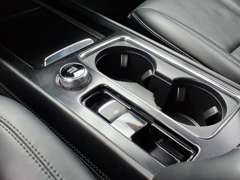 Used 2022 Lincoln Corsair AWD w/ Premium Package image 20