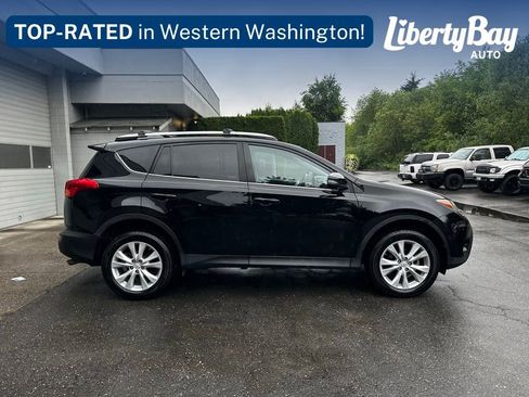 Used 2014 Toyota RAV4 Limited w/ Technology Package AWD/4WD image 8
