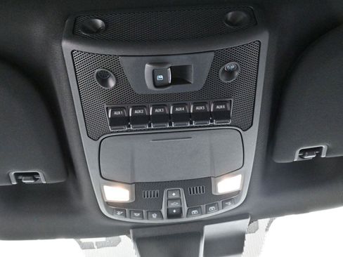 Used 2022 Ford F250 Lariat w/ Lariat Ultimate Package AWD/4WD image 30