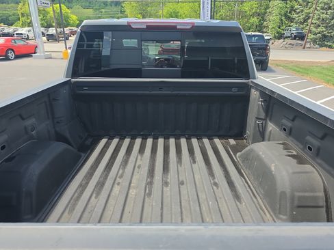 Used 2020 Chevrolet Silverado 1500 LTZ w/ LTZ Plus Package AWD/4WD image 5