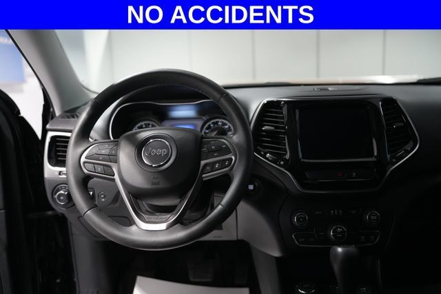 Used 2022 Jeep Cherokee Limited AWD/4WD image 2