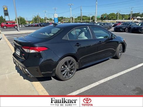Used 2024 Toyota Corolla SE FWD image 7