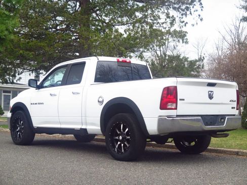 Used 2011 RAM 1500 Classic SLT AWD/4WD image 3