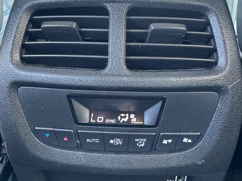 Used 2021 Honda Pilot EX-L image 16