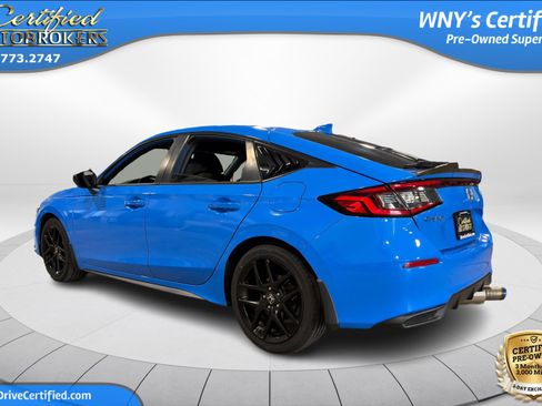 Used 2022 Honda Civic Sport image 8
