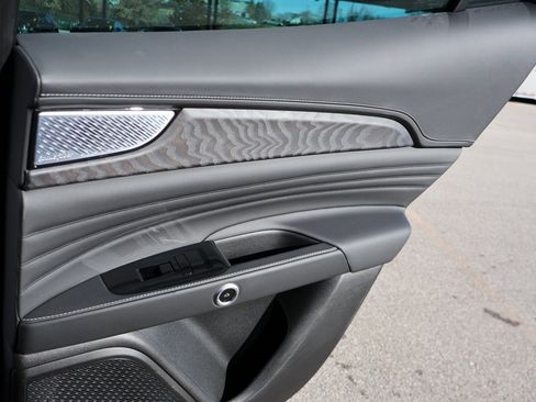 New 2026 Maserati Grecale Modena image 17