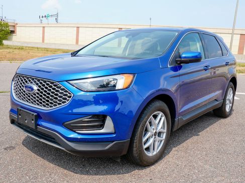 Used 2023 Ford Edge SEL AWD/4WD image 8