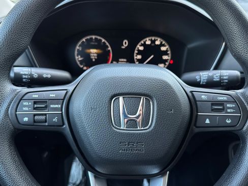 Used 2024 Honda CR-V LX image 11