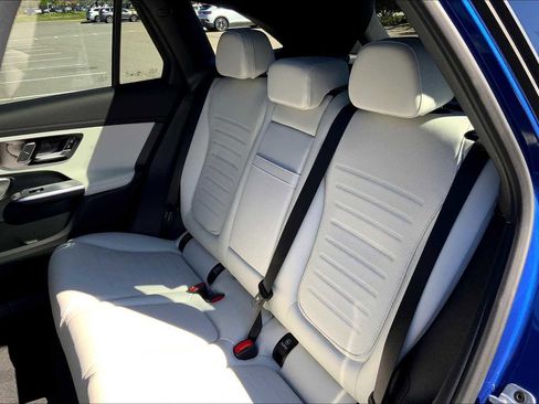 Used 2026 Mercedes-Benz GLC 300 4MATIC image 13