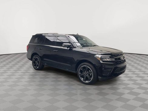 Used 2022 Ford Expedition Limited AWD/4WD image 40