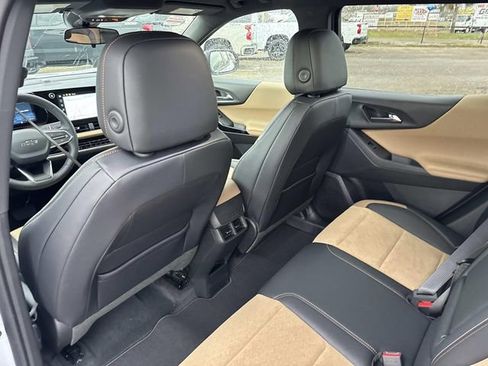 New 2026 Chevrolet Equinox ACTIV FWD image 37