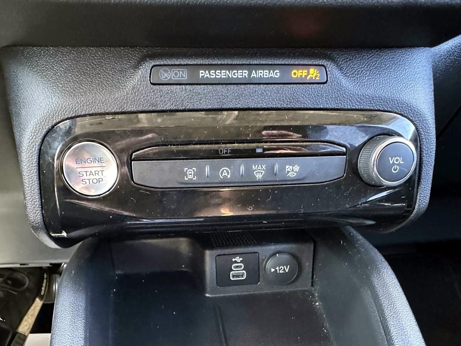 Used 2025 Ford Escape Active w/ Tech Pack #1 AWD/4WD image 23