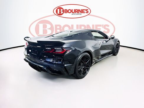 Used 2024 Chevrolet Corvette Z06 image 12