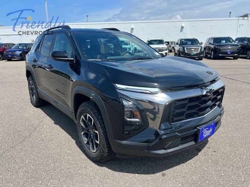 Certified 2025 Chevrolet Equinox ACTIV AWD/4WD image 9