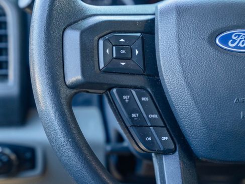 Used 2022 Ford F250 XL w/ STX Appearance Package image 27