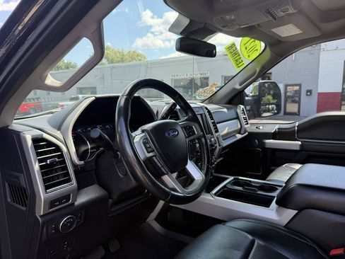 Used 2021 Ford F350 Lariat w/ Lariat Ultimate Package AWD/4WD image 32