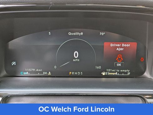 Used 2023 Lincoln Nautilus Reserve w/ Monochromatic Package image 17