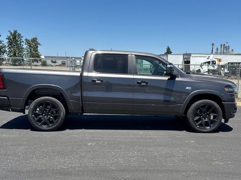 New 2026 RAM 1500 Laramie AWD/4WD image 2