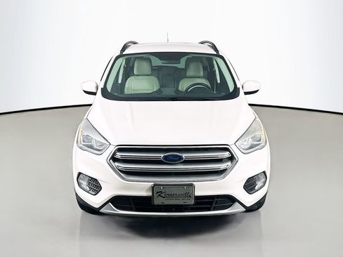 Used 2017 Ford Escape SE w/ SE Leather Comfort Package image 2