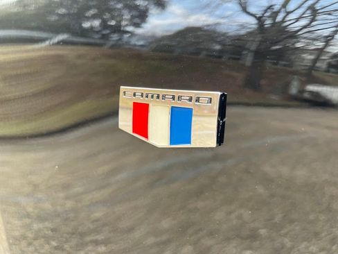 Used 2017 Chevrolet Camaro SS image 45