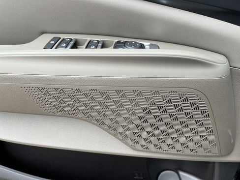 New 2026 Kia Carnival LXS image 22