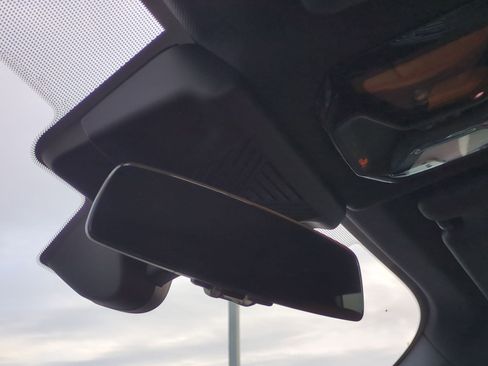 Used 2025 BMW X3 xDrive30i w/ Premium Package image 27