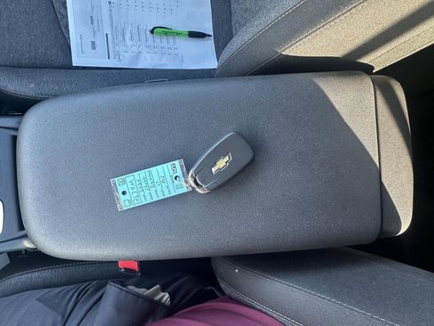 Used 2024 Chevrolet Equinox LT w/ LPO, Floor Liner Package image 26