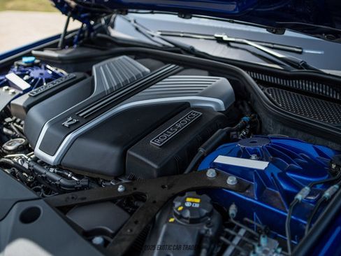 Used 2023 Rolls-Royce Ghost w/ Ghost Package image 20