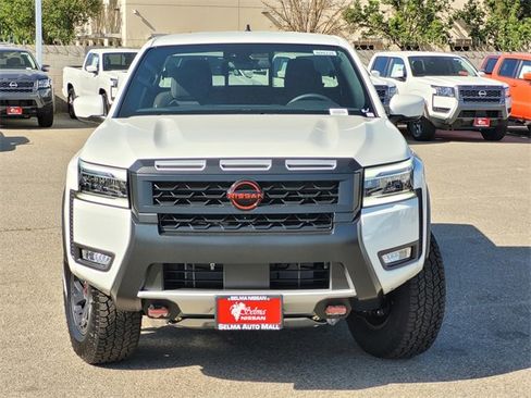 New 2025 Nissan Frontier PRO-4X w/ Tow Package image 2