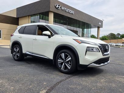 Used 2023 Nissan Rogue Platinum w/ Platinum Premium Package