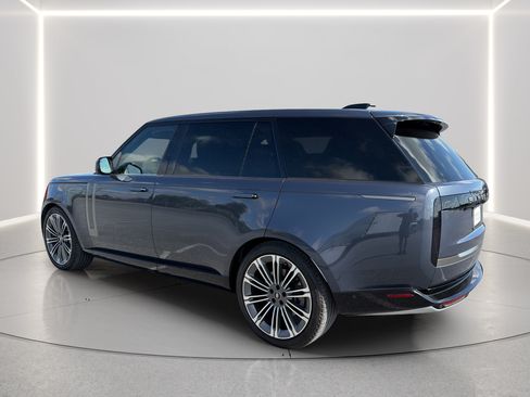 Used 2024 Land Rover Range Rover Long Wheelbase SE AWD/4WD image 15