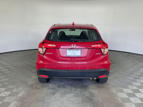 Certified 2018 Honda HR-V LX image 14