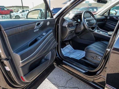 Used 2024 Genesis GV80 2.5T AWD/4WD image 28