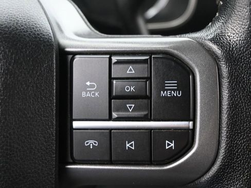 Used 2022 Ford F150 XLT w/ Equipment Group 301A Mid AWD/4WD image 19