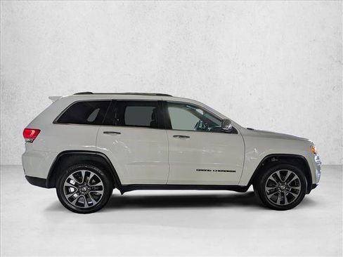 Used 2018 Jeep Grand Cherokee Limited image 4