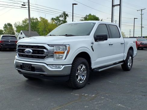 Used 2022 Ford F150 XLT w/ XTR Package AWD/4WD image 3