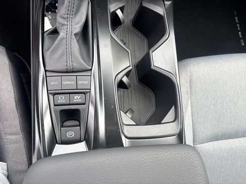 New 2026 Toyota Camry LE w/ Convenience Package FWD image 24