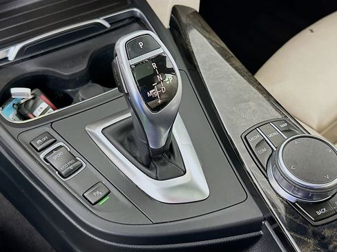 Used 2017 BMW 330i xDrive 330i xDrive image 20