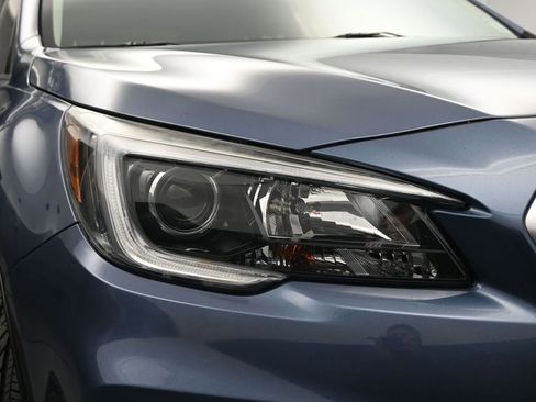 Used 2018 Subaru Outback 2.5i image 11