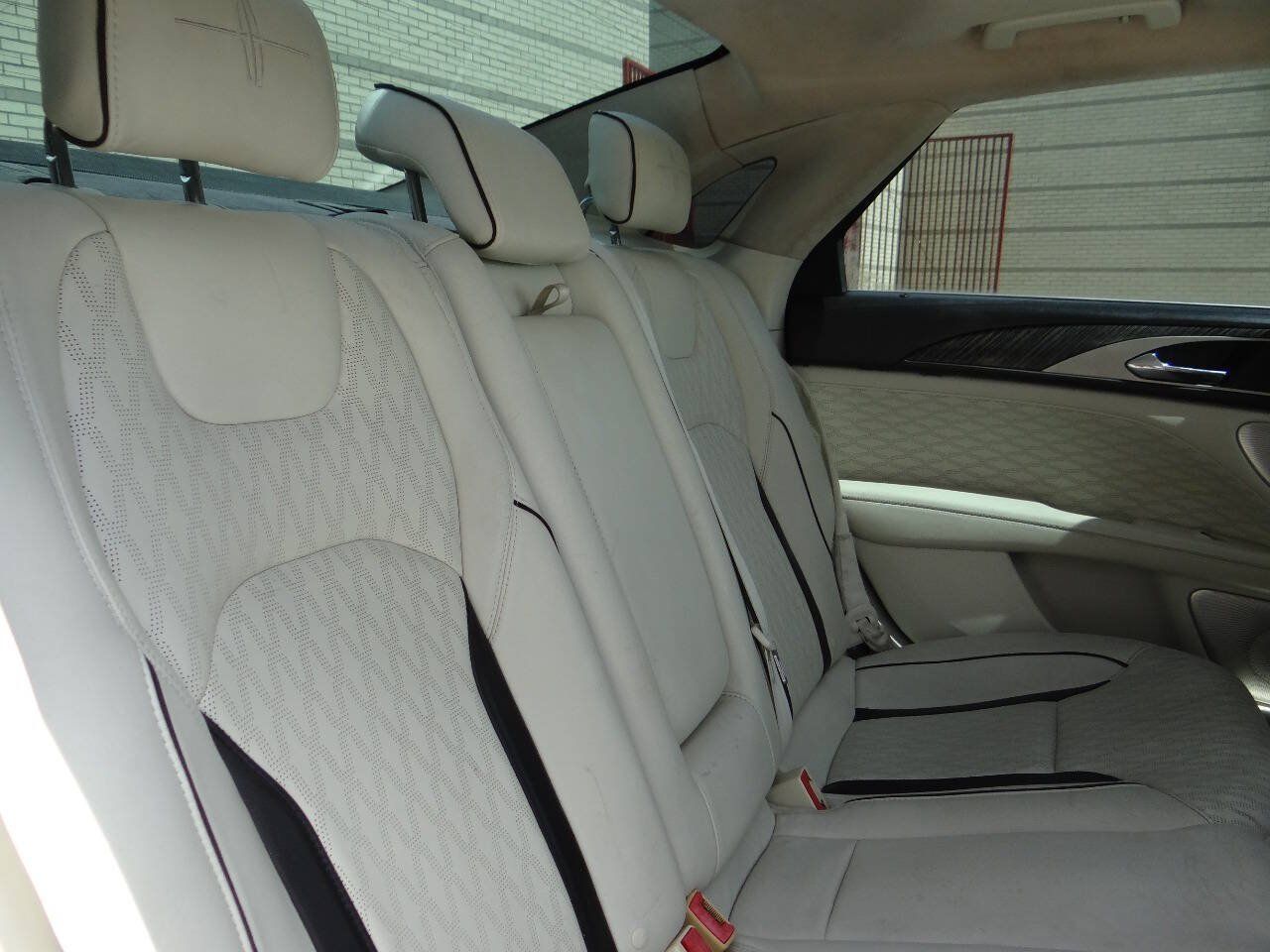 Used 2017 Lincoln MKZ Black Label FWD image 25