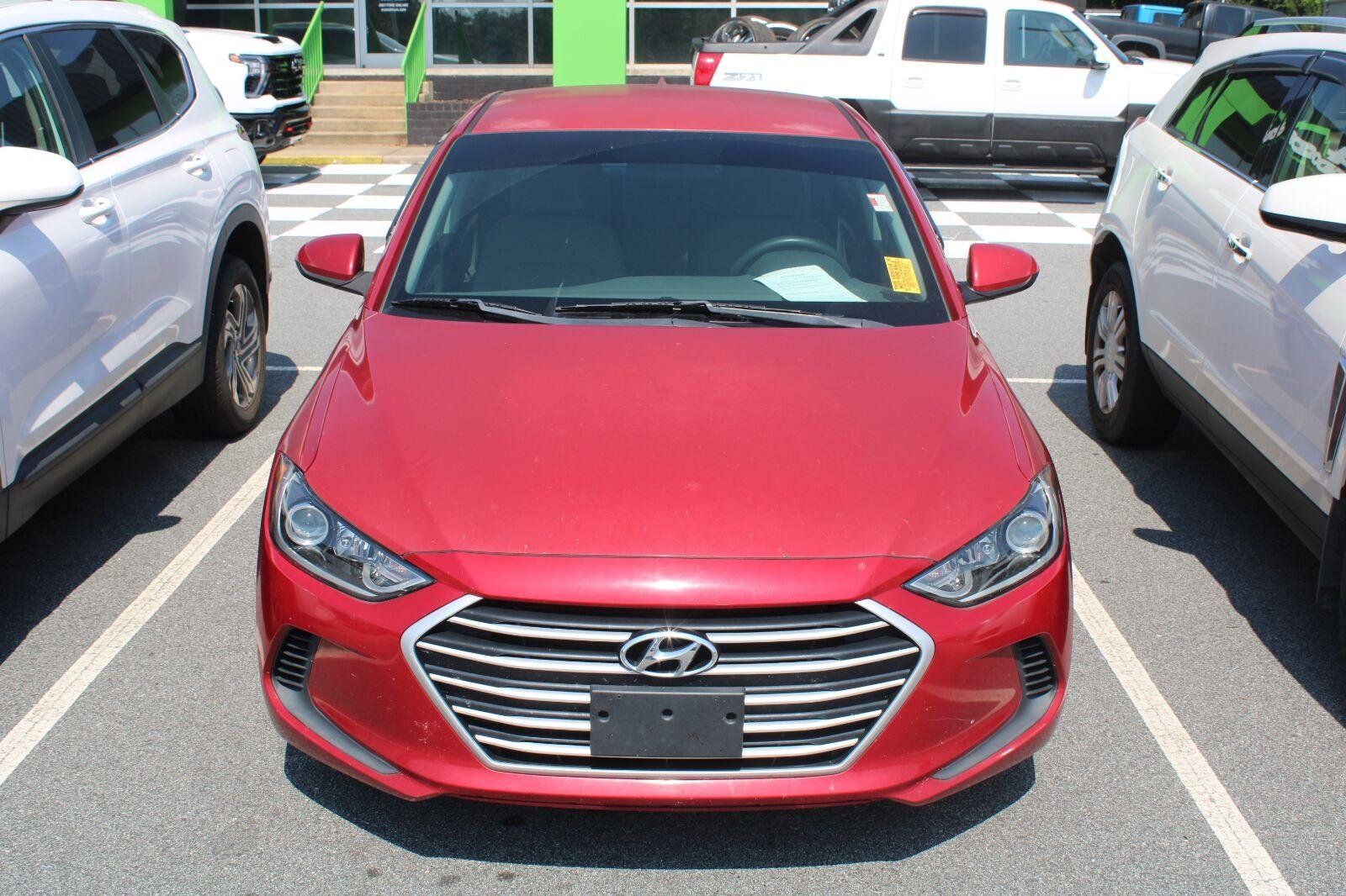 Used 2018 Hyundai Elantra SEL FWD image 2