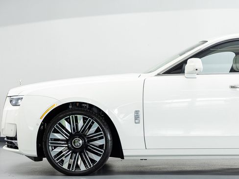 New 2026 Rolls-Royce Ghost AWD/4WD image 8