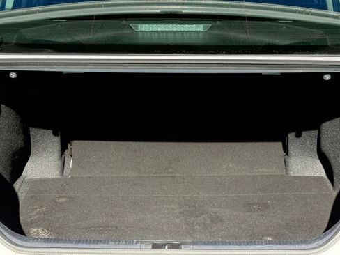 Used 2025 Toyota Camry LE image 30