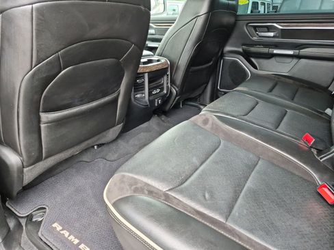 Certified 2019 RAM 1500 Laramie AWD/4WD image 18